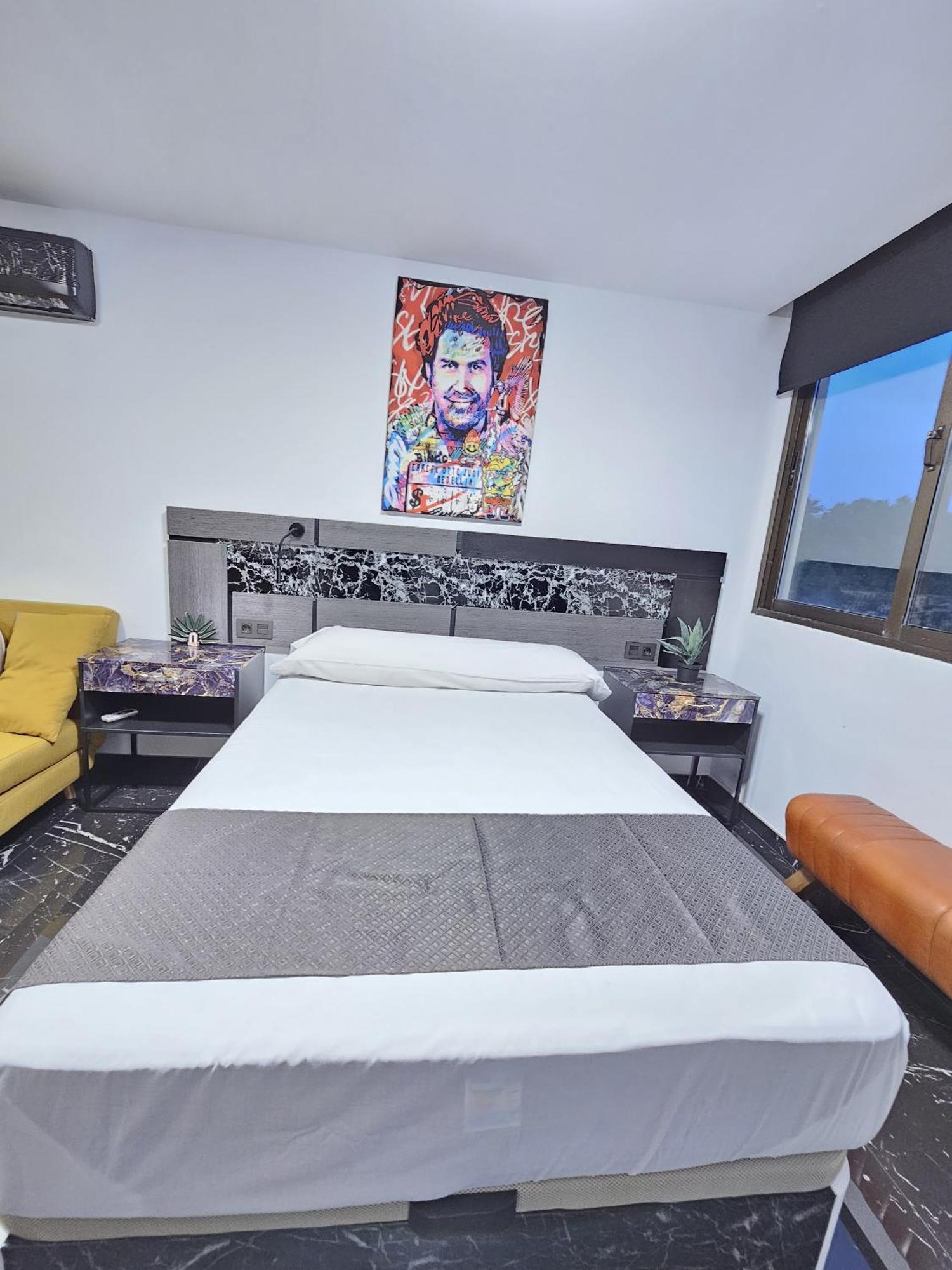 Apartamentos Benidorm Black Buitenkant foto