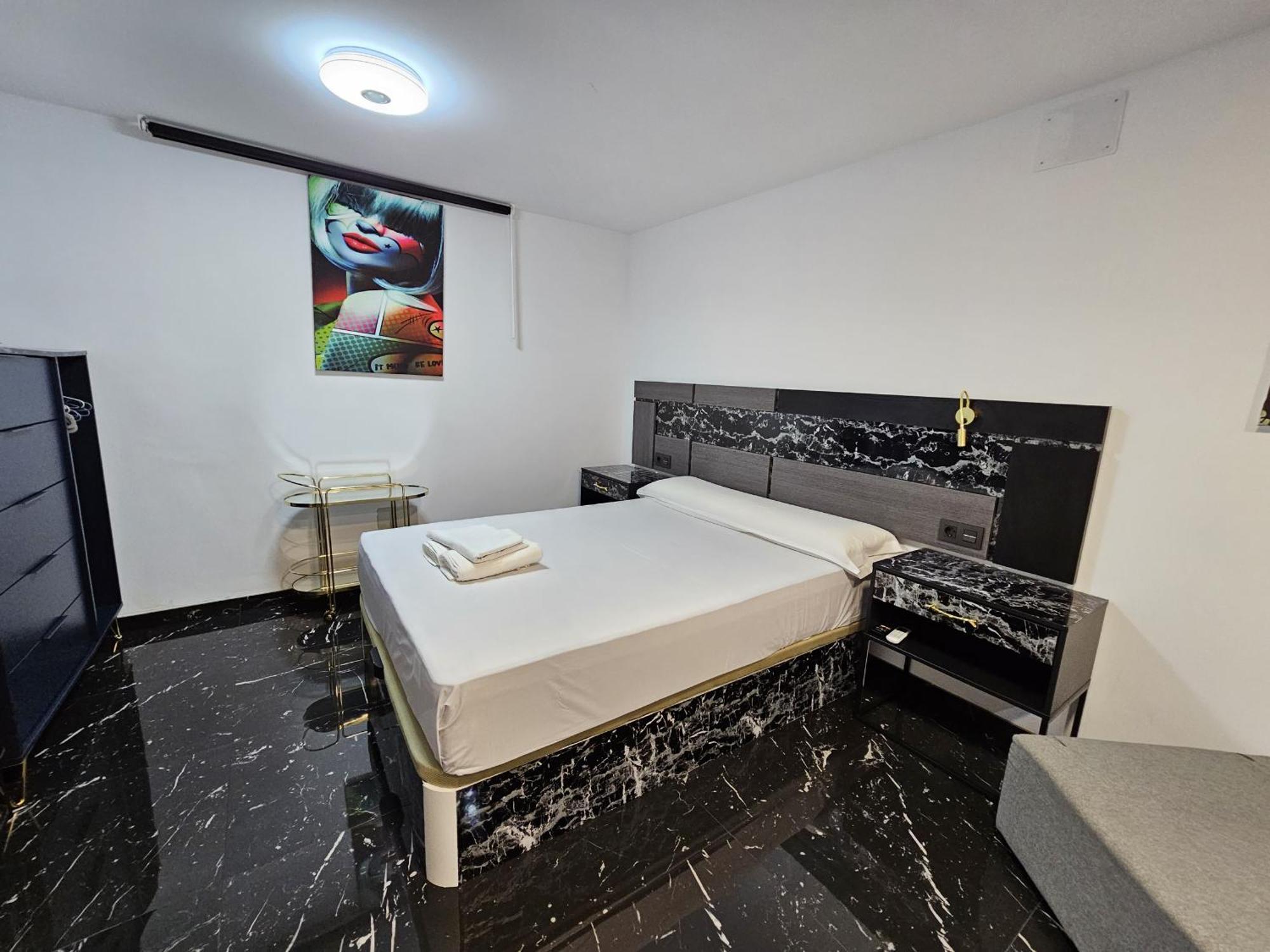 Apartamentos Benidorm Black Buitenkant foto